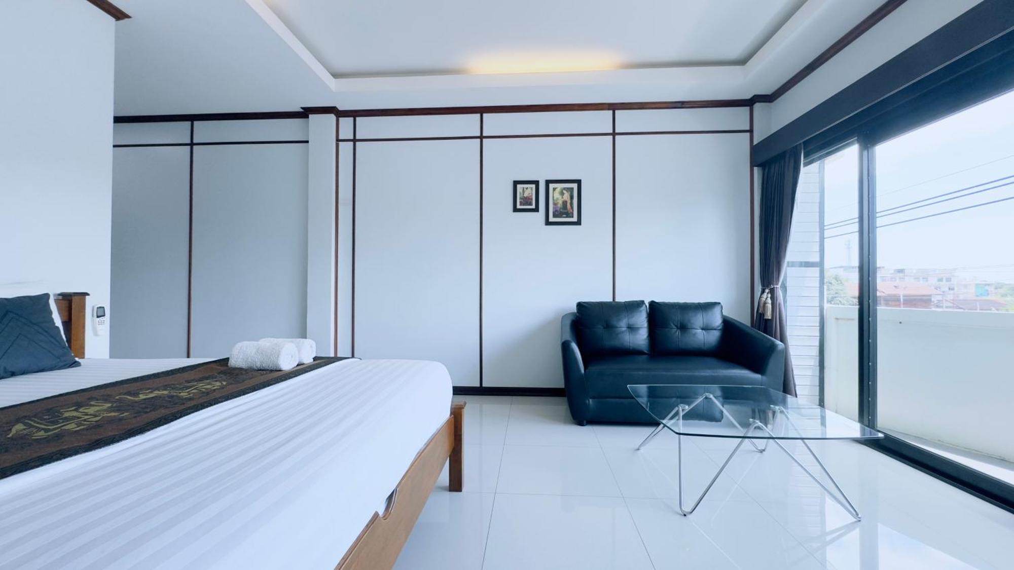 Ez House Hotel Сукотай Екстериор снимка